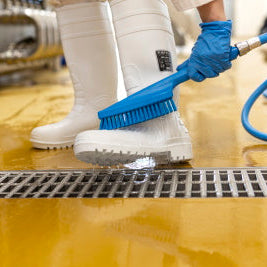 Waterfed Cleaning Brushware Offers Superior Sanitation for Food Processors