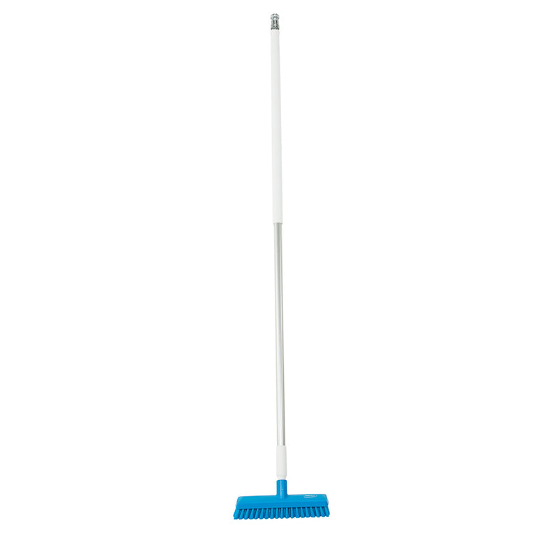 11" Waterfed Floor Scrub Medium Stiff w/ 60" Handle & Hose Coupler