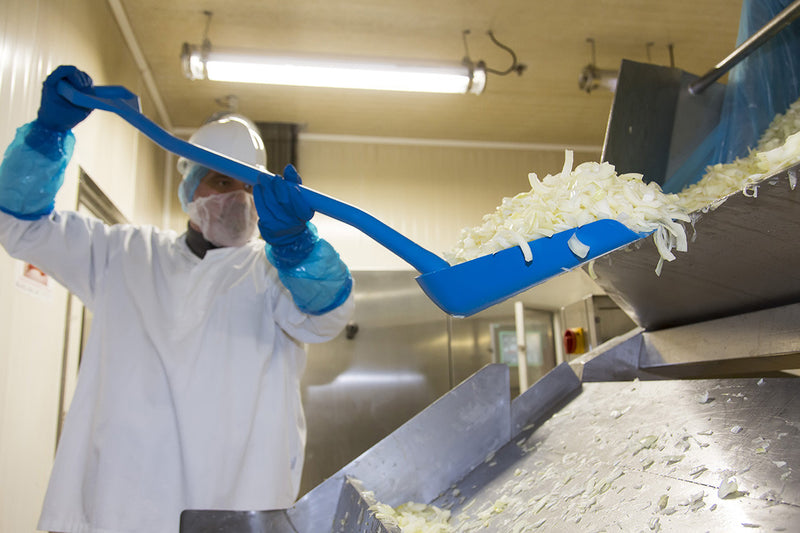 Wide Ergonomic Shovel w/ Large Blade and 51" Handle